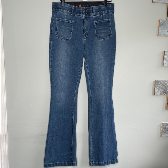 Classic Blue Flare Jeans for Women - Picture 1 of 8